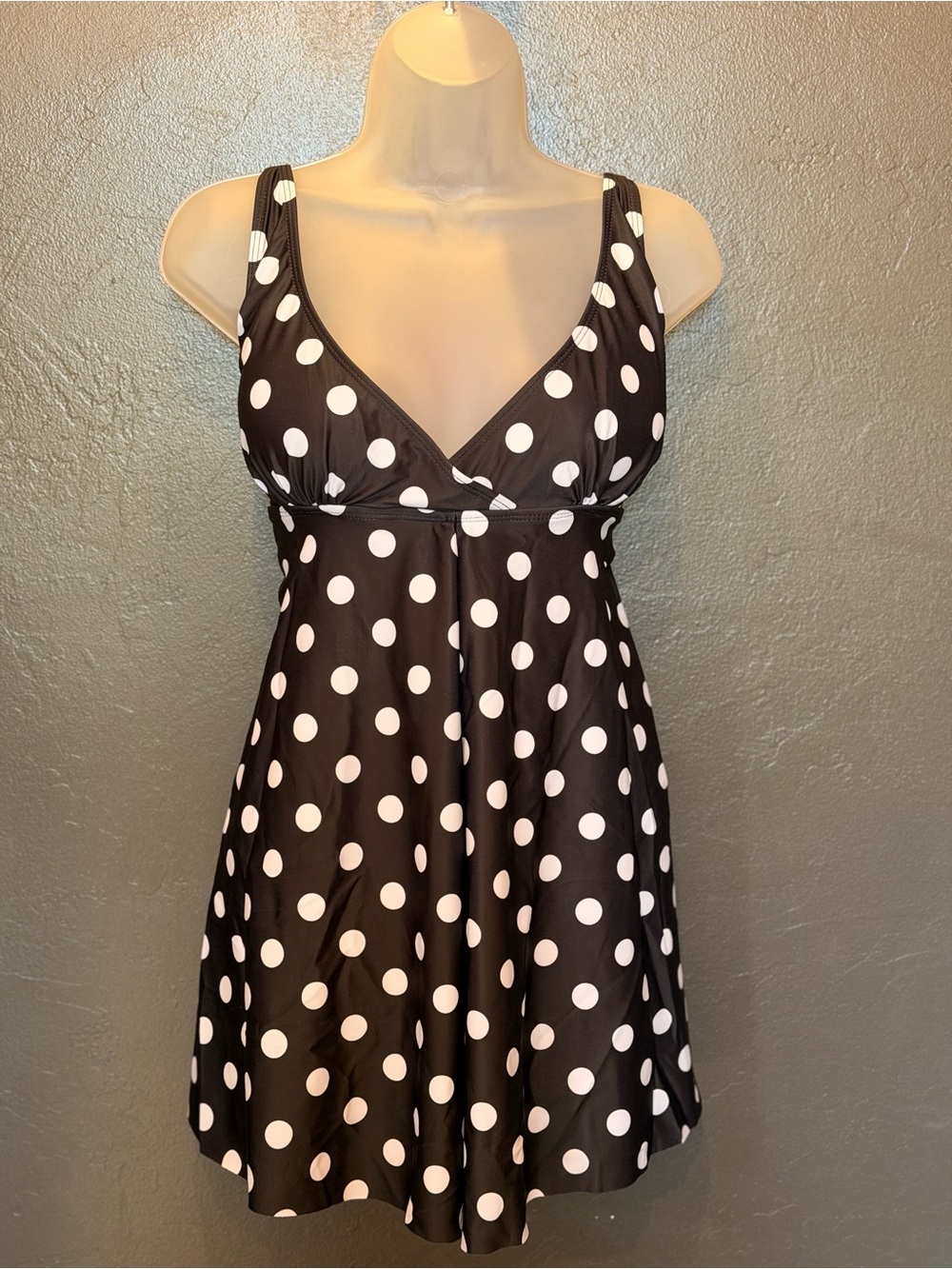 Black & White Polka Dot Swimdress 10S - Picture 1 of 7